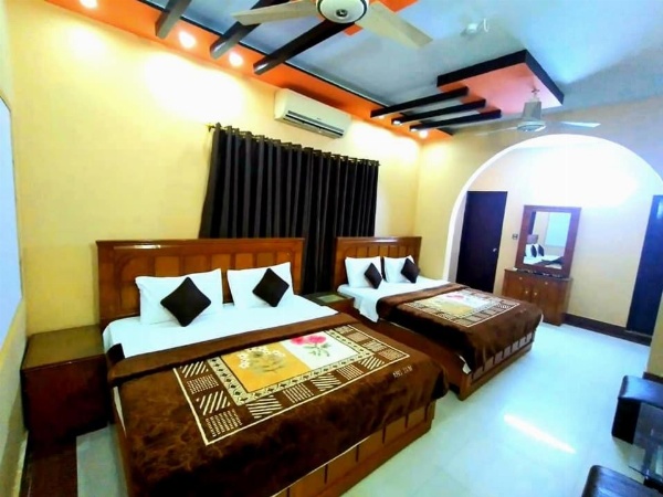 Royal Residency Guest House Karachi image 8