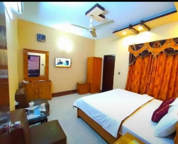 Royal Residency Guest House Karachi image 9