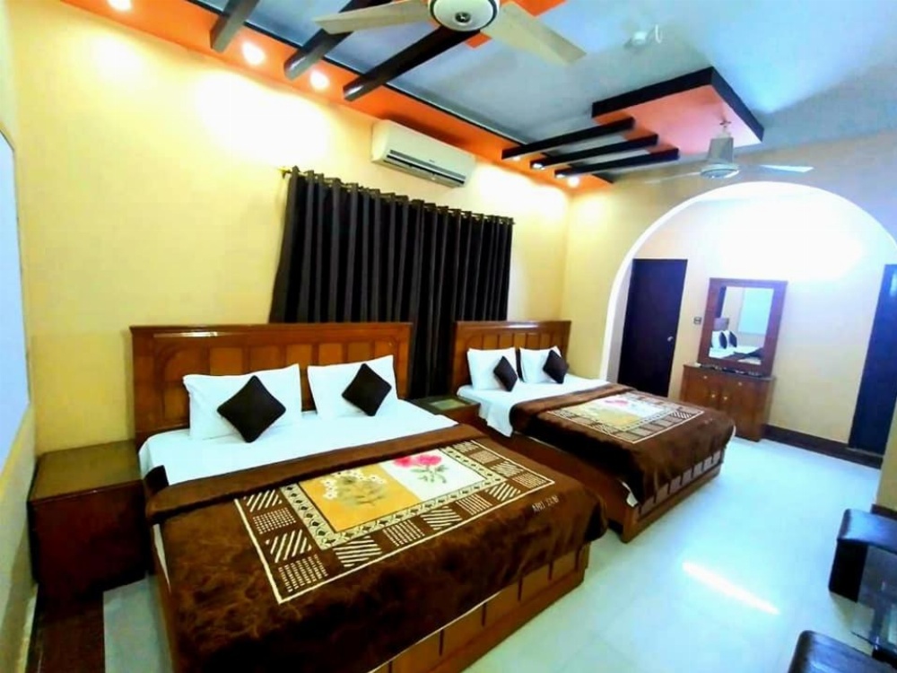 Royal Residency Guest House Karachi